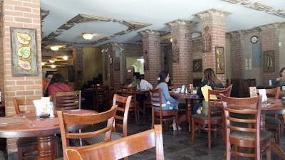 Photos of Howard Johnson Inn Guatemala