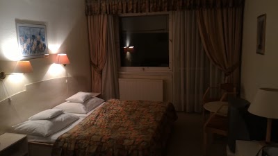 Photos of Hunguest Hotel R&eacute;pce***