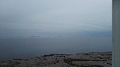 Photos of Str&oslash;mtangen lighthouse
