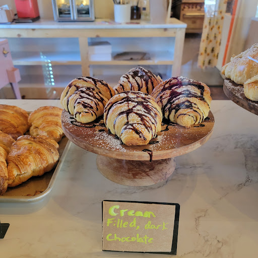 Flying Roadrunner Bakery Gallery - United States
