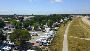 Photo n°8 de Camping La Redoute - Campéole à Rivedoux-Plage (Agence de location de maisons de vacances)