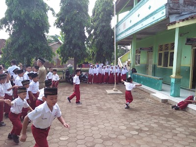 Photos of RM Dian Sari