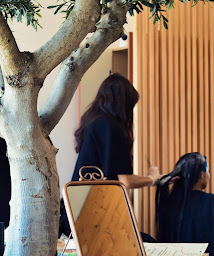 Photo n°1 de Coiffure Ô naturel à Saint-Cyr-sur-Mer (Salon de coiffure)