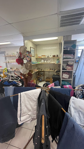 Old Town Thrift and Gift - Thumbnail