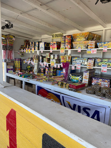 TNT Fireworks - Visual