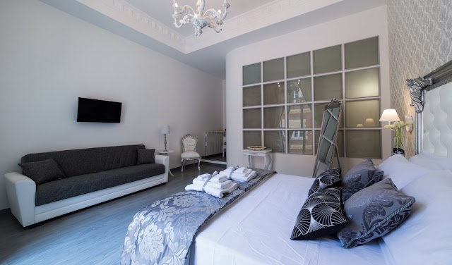 Palazzo Chiatamone Bed And Breakfast
