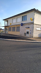 Photo n°10 de La Poste à Biars-sur-Cère (Poste)