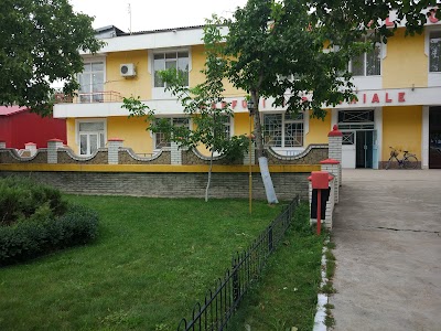 Photos of Centrul Comercial Puhăceni
