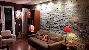 Photo n°17 de de Matières et Couleurs à Saclay (Peintre en bâtiment)