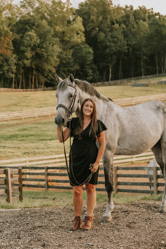 Elisabeth Yeager | Elisabeth Yeager Homes and Farms Group - Thumbnail