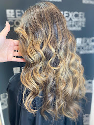 Photo n°4 de Excel Coiffure à Montauroux (Salon de coiffure)