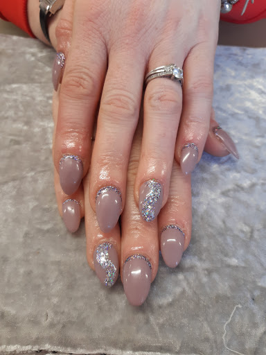 Bella Dama Hair & Beauty Gallery - United Kingdom