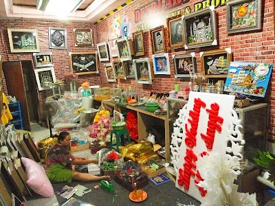 Photos of Raja Mahar & Sepatu Lukis