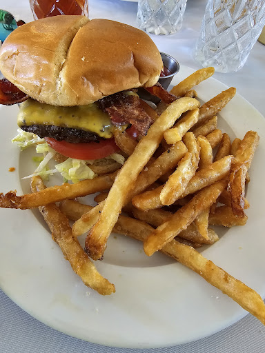 Ed's Bistro - Visual