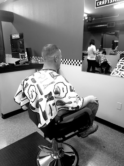 Finish Line Cutz a mans salon