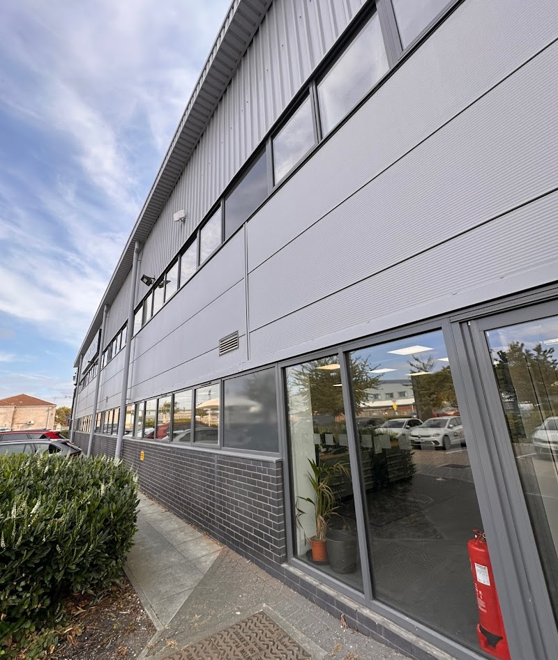 MAN Truck & Bus Bristol photo 2