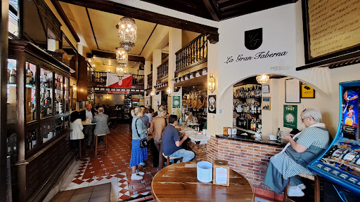 La Gran Taberna - Visual
