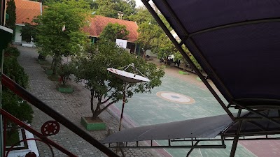 Photos of SMP NEGERI 2 KRIAN