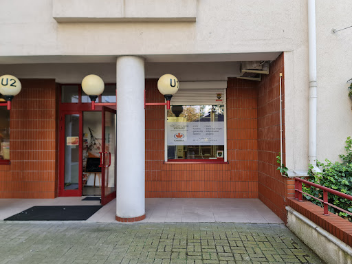 KOMANDOR - Salon Firmowy