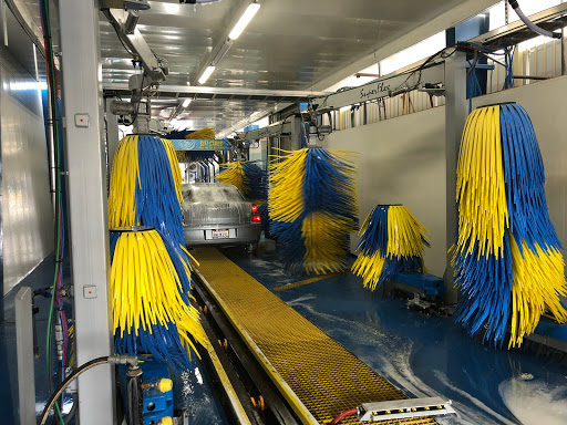 Harv's Express Car Wash - Thumbnail