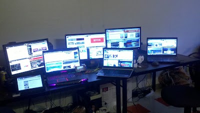 Photos of University of Advancing Technology