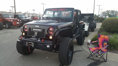 Photos of Tom O'Brien Chrysler Jeep Dodge Ram - Indianapolis