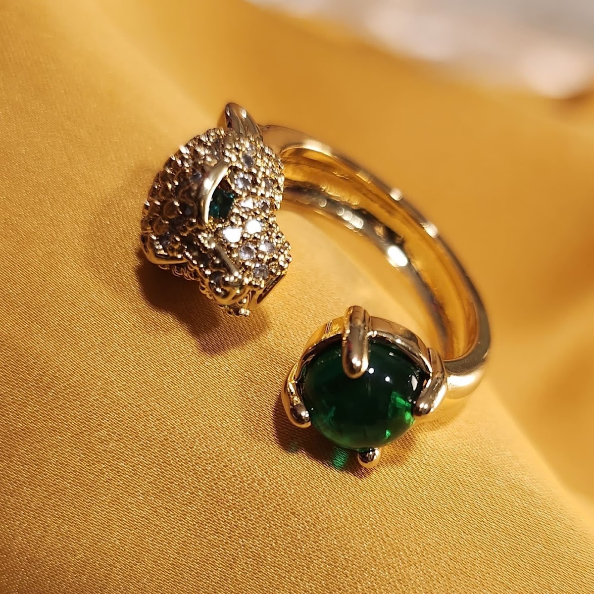 Avaanis Accessories Harrow - Jewellers in Harrow