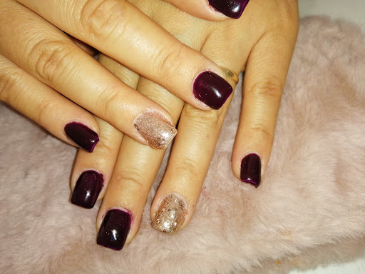 Cherry nails Ags - Visual