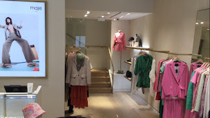 Photo n°4 de Maje - Biarritz à Biarritz (Magasin de chaussures)