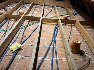 Photo n°15 de COTEUX TONY : Ravalement 37, peinture 37, ramonage 37 à Montlouis-sur-Loire (Façadier)