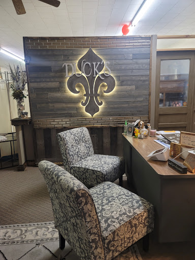 Duck's Furniture - Thumbnail