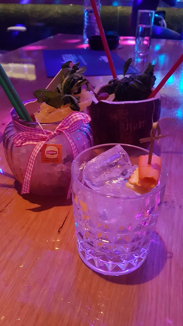 Fortezza Lighthouse Bar