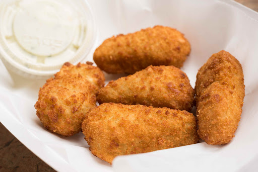Pete's Chicken-N-More Gallery - United States