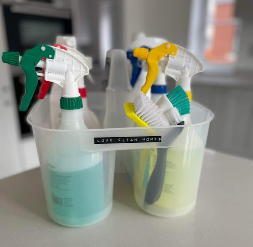 Eliana’s Cleaning Service - Thumbnail