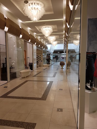 Photos of Grande Orchid&eacute;e