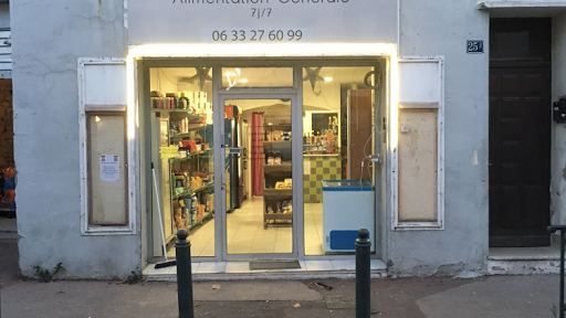 Photo 6 - Alimentation-Snack le 530
