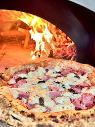 Photo n°31 de L'Atelier Pizza (en Corse) à Sotta (Pizzas à emporter)