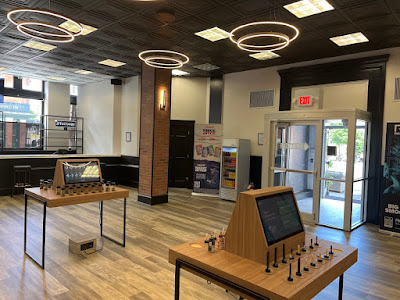 Photo of Hold Up Roll Up Cannabis Dispensary