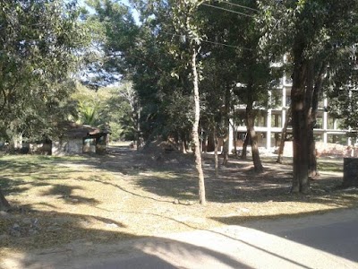 Photos of Lama Police Station
