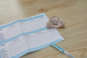 Photo n°18 de Cabinet du Cours (Drs N'KAOUA PUVIEUX THIERY) à Pertuis (Dentiste)