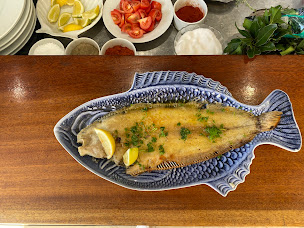 Photo n°8 de Chez les Pêchous vente & dégustation de poissons du Bassin à Andernos-les-Bains (Marché aux poissons et fruits de mer)