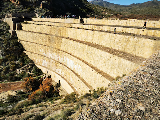 Embalse de Isabel II