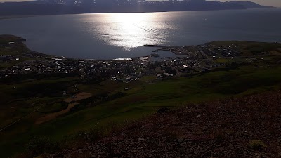 Photos of H&uacute;sav&iacute;k Mountain