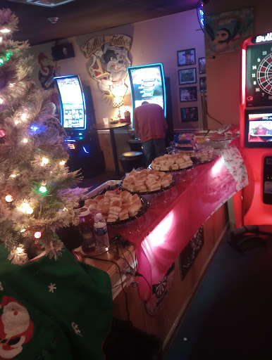 Buzzards Roost Bar - Visual