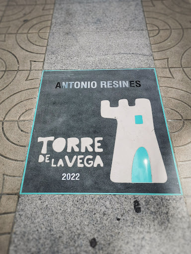 Paseo de la Torre de la Vega