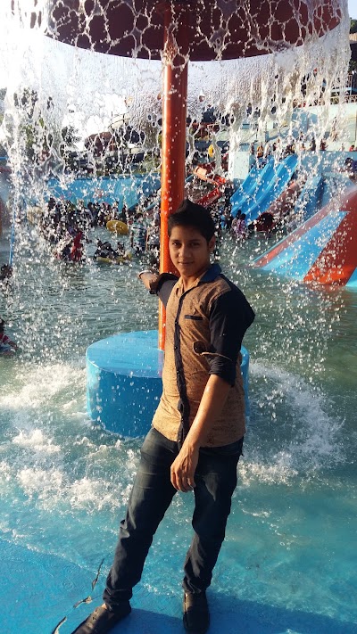 Photos of Shoshi Community Center