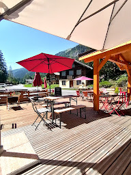 Photo n°37 de La Marie Jo à Châtel (Restaurant de hamburgers)