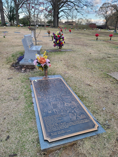 Grave of Isaac Hayes