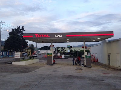Photos of Estaci&oacute;n de Combustibles Total El Valle