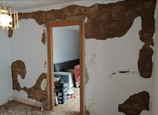 Pinturas en Huelva, Rafael Cáceres - Thumbnail